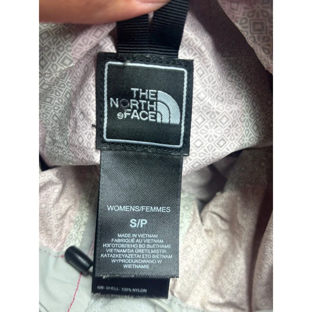 The North Face HyVent 2.5L Pink Rain Jacket Womens Small Hooded Windbreaker